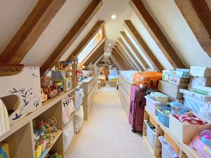 Rectory Road- click for photo gallery